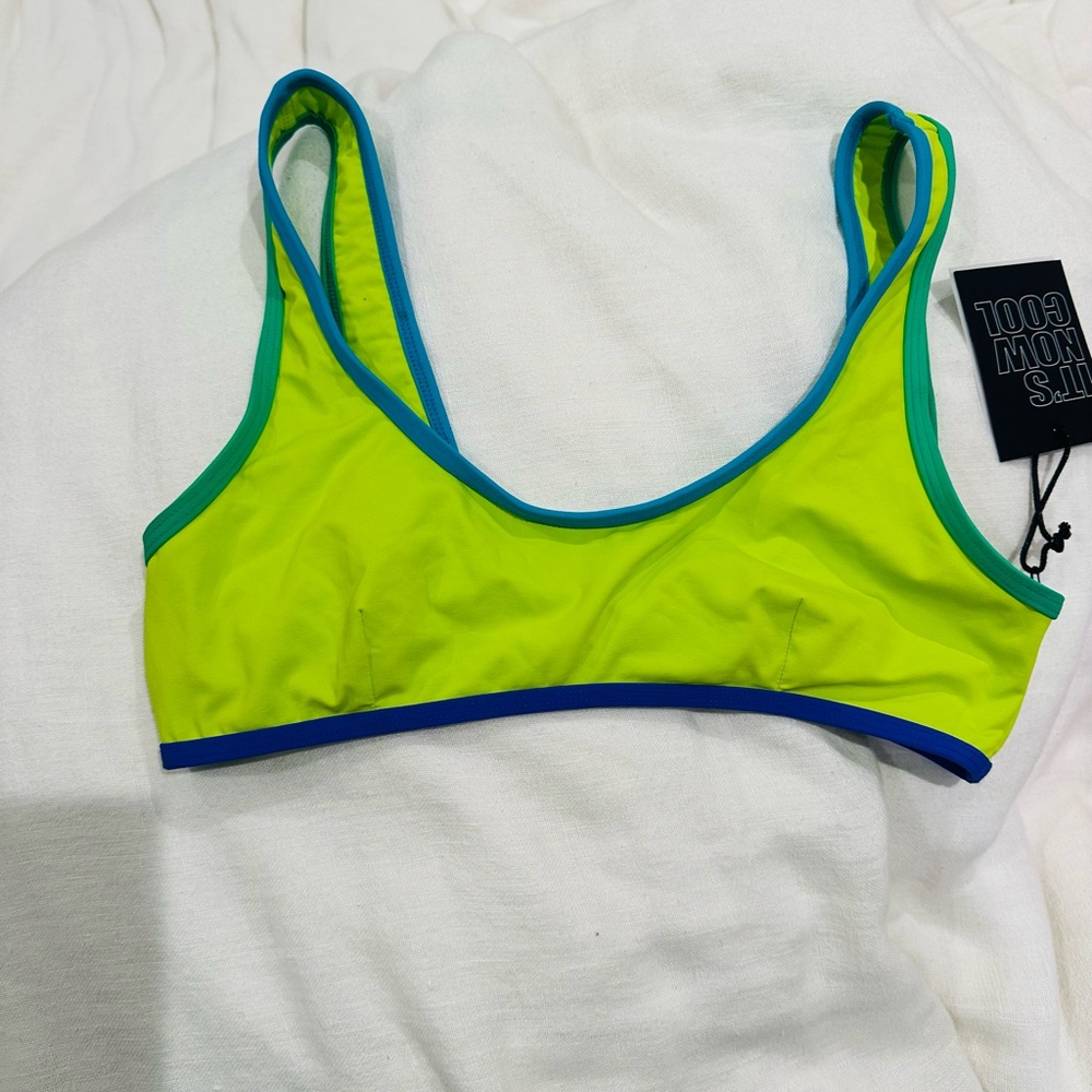 It’s now cool top size small
